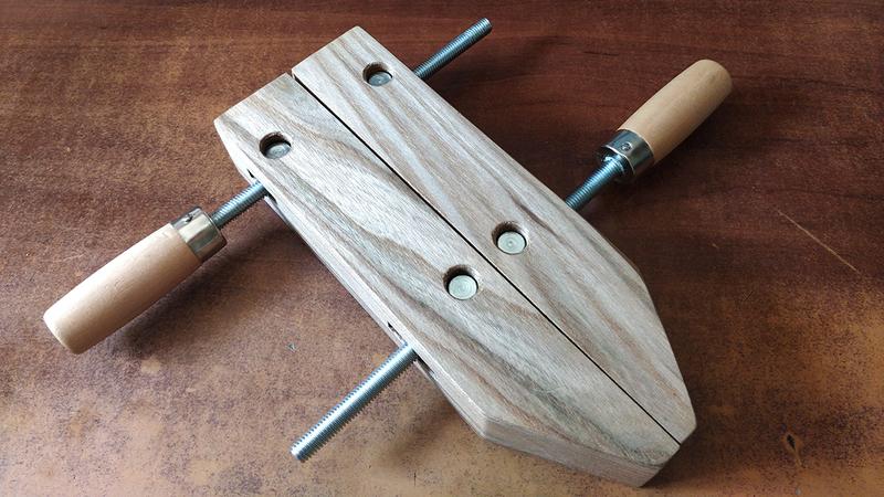 Bulding Handscrew Clamps